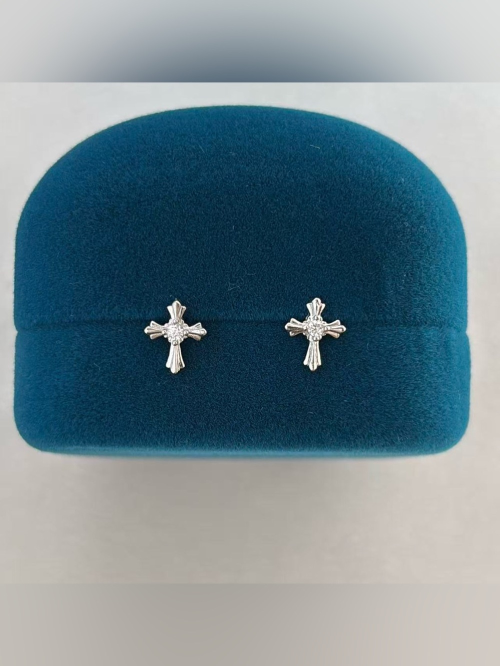 9mm CZ Cross Stud Earrings for Men Women Streetwear Hip Hop Punk Unisex Style